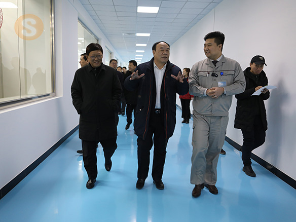 2019年2月12日　當時遼寧省錦州市委書記王德佳さんが當社の創(chuàng)惠工場を視察 