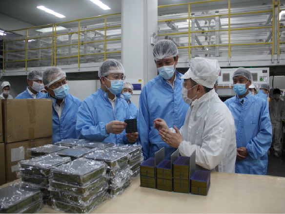 市委書記靳國(guó)衛(wèi)、市委副書記、代市長(zhǎng)王心宇到我司調(diào)研工作